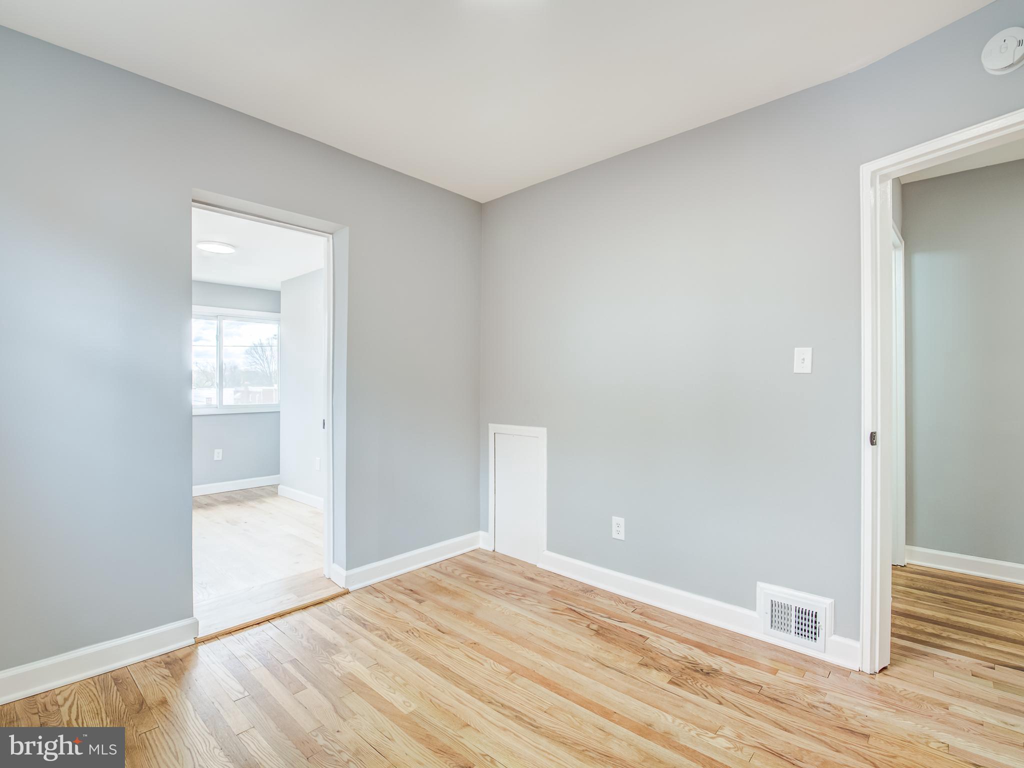 527 Riggs Road Northeast Washington, DC 20011 - Photo 46 of 72 Primary bedroom with additional room