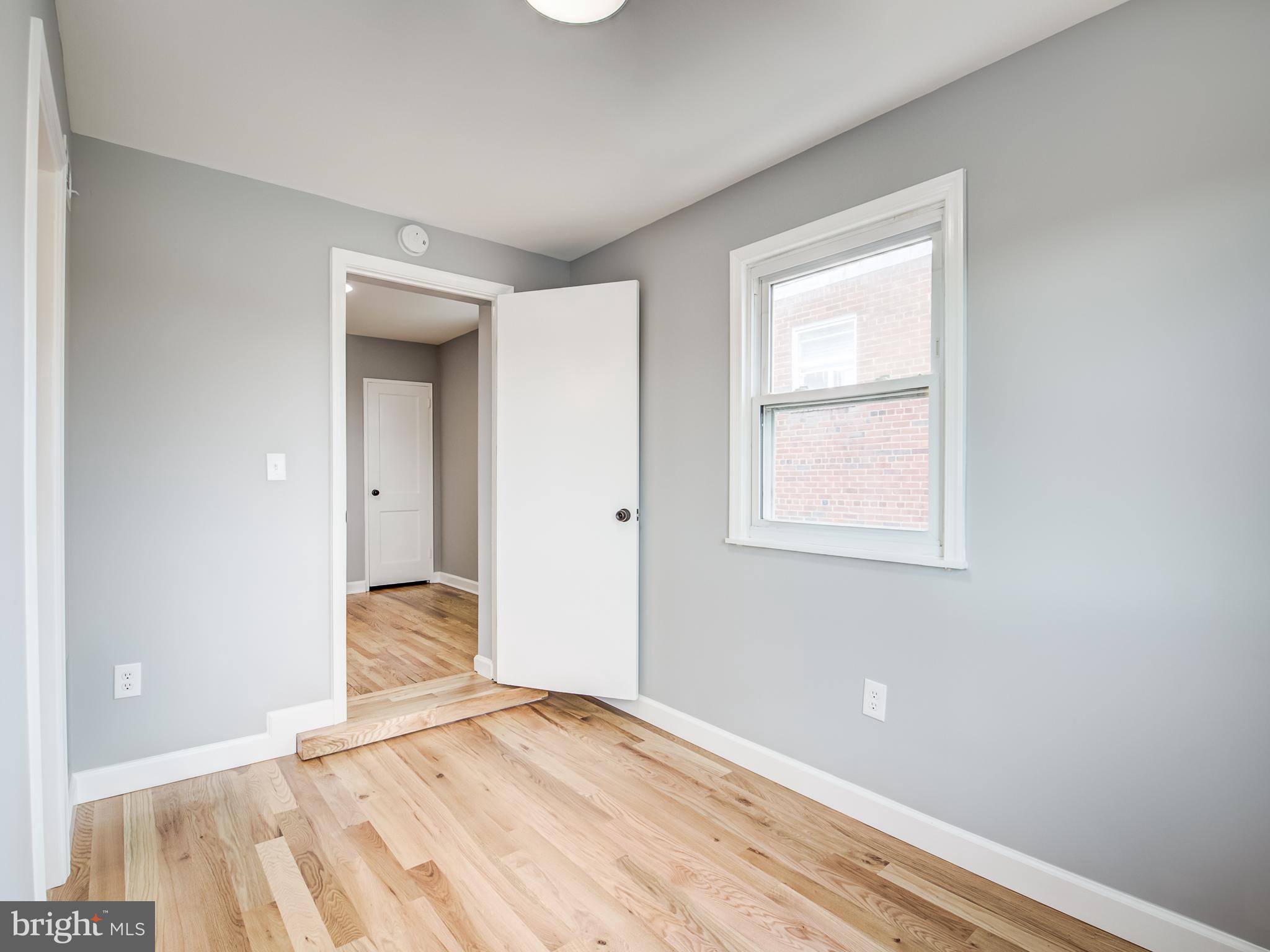 527 Riggs Road Northeast Washington, DC 20011 - Photo 53 of 72 Primary bedroom with additional room