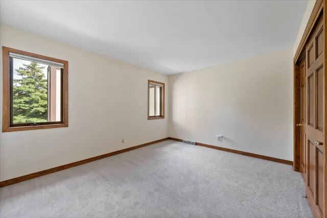 $399,900 | 920 Oakwood Lane, Unit B, Brookfield, WI 53045