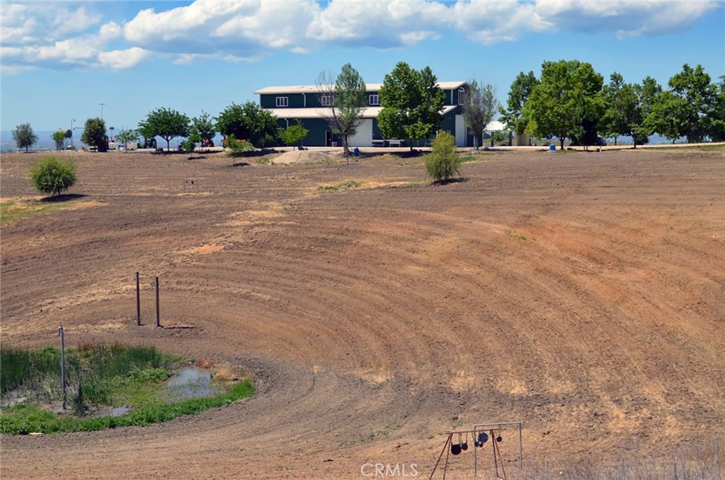 6320 Von Dollen Road San Miguel, CA 93451 - Photo 26 of 32 a view of street with cars