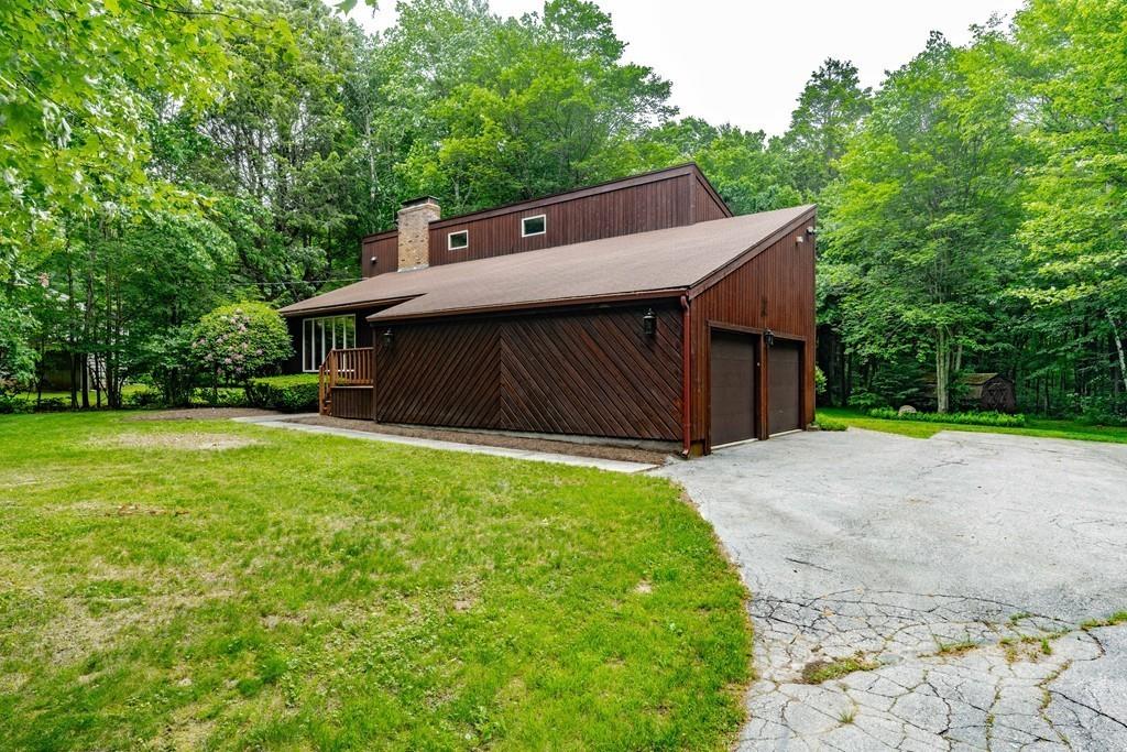 221 Podunk Road Sturbridge, MA 01566 - Photo 38 of 42