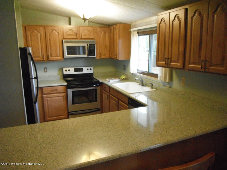 126 Timber Ridge Drive Newfoundland, PA 18445 - Photo 2 of 11 kit