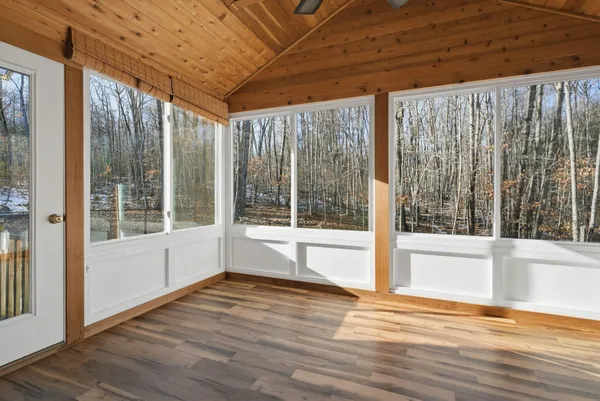 $779,000 | 120 Thompson Lake Shores Road, Casco, ME 04015