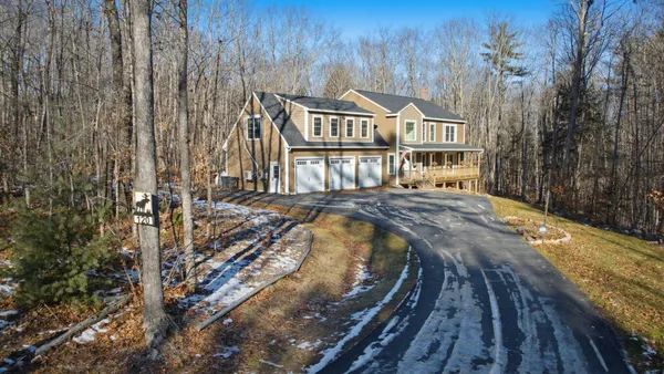 $769,000 | 120 Thompson Lake Shores Road, Casco, ME 04015