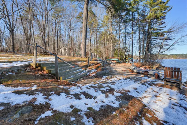 $779,000 | 120 Thompson Lake Shores Road, Casco, ME 04015