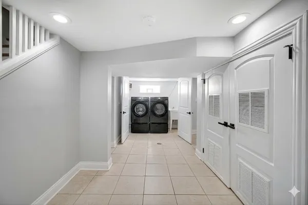 $575,000 | 3322 North Pittsburgh Avenue, Chicago, IL 60634