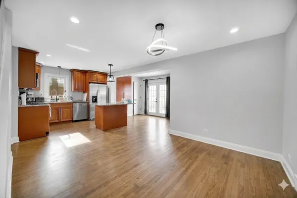 $575,000 | 3322 North Pittsburgh Avenue, Chicago, IL 60634