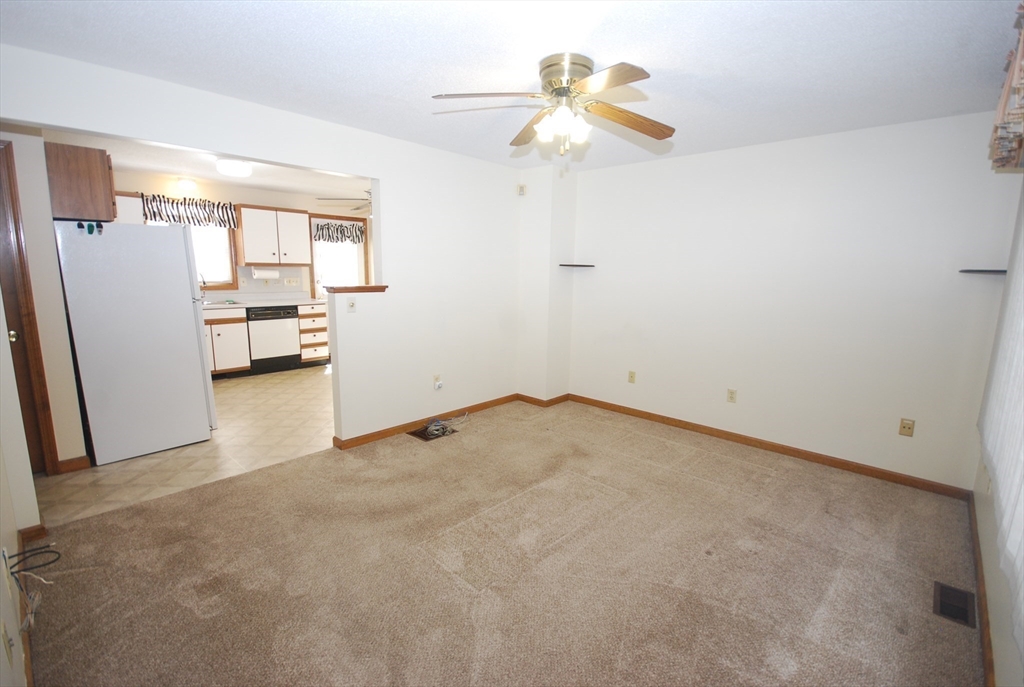44-46 Middle Street Springfield, MA 01104 - Photo 3 of 42