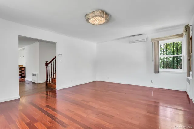 $1,358,000 | 64-04 Utopia Parkway | Fresh Meadows