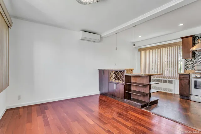 $1,358,000 | 64-04 Utopia Parkway | Fresh Meadows