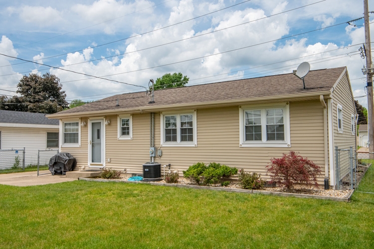 2526 Edison Road South Bend, IN 46615 - Photo 29 of 33 Gallery Image 29