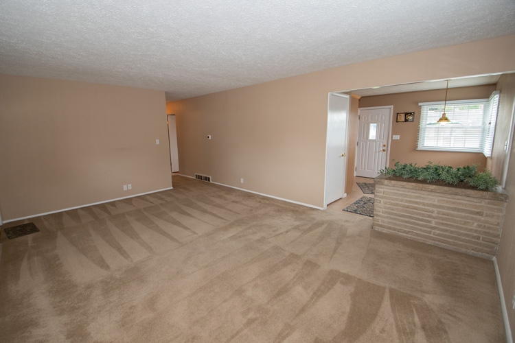 2526 Edison Road South Bend, IN 46615 - Photo 4 of 33 Gallery Image 4