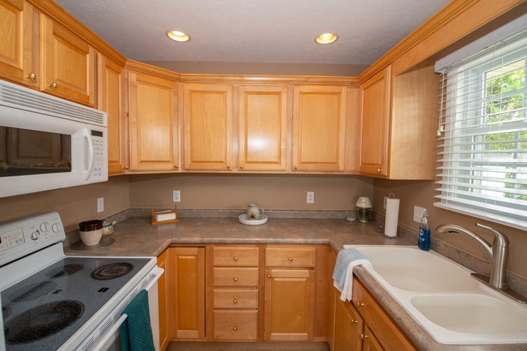 2526 Edison Road South Bend, IN 46615 - Photo 7 of 33 Gallery Image 7