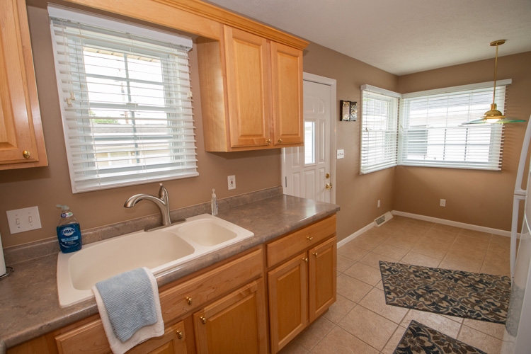 2526 Edison Road South Bend, IN 46615 - Photo 8 of 33 Gallery Image 8