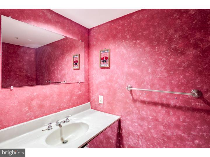 816 Tasker Street Philadelphia, PA 19148 - Photo 13 of 23 Gallery Image 13
