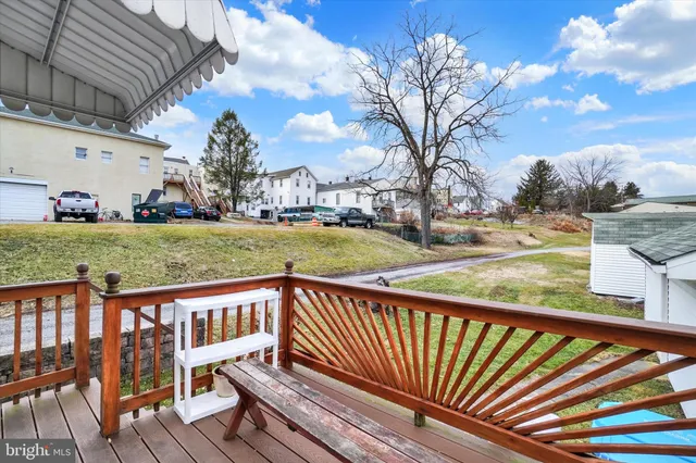 $150,000 | 5 East Pennsylvania Avenue, Stewartstown, PA 17363