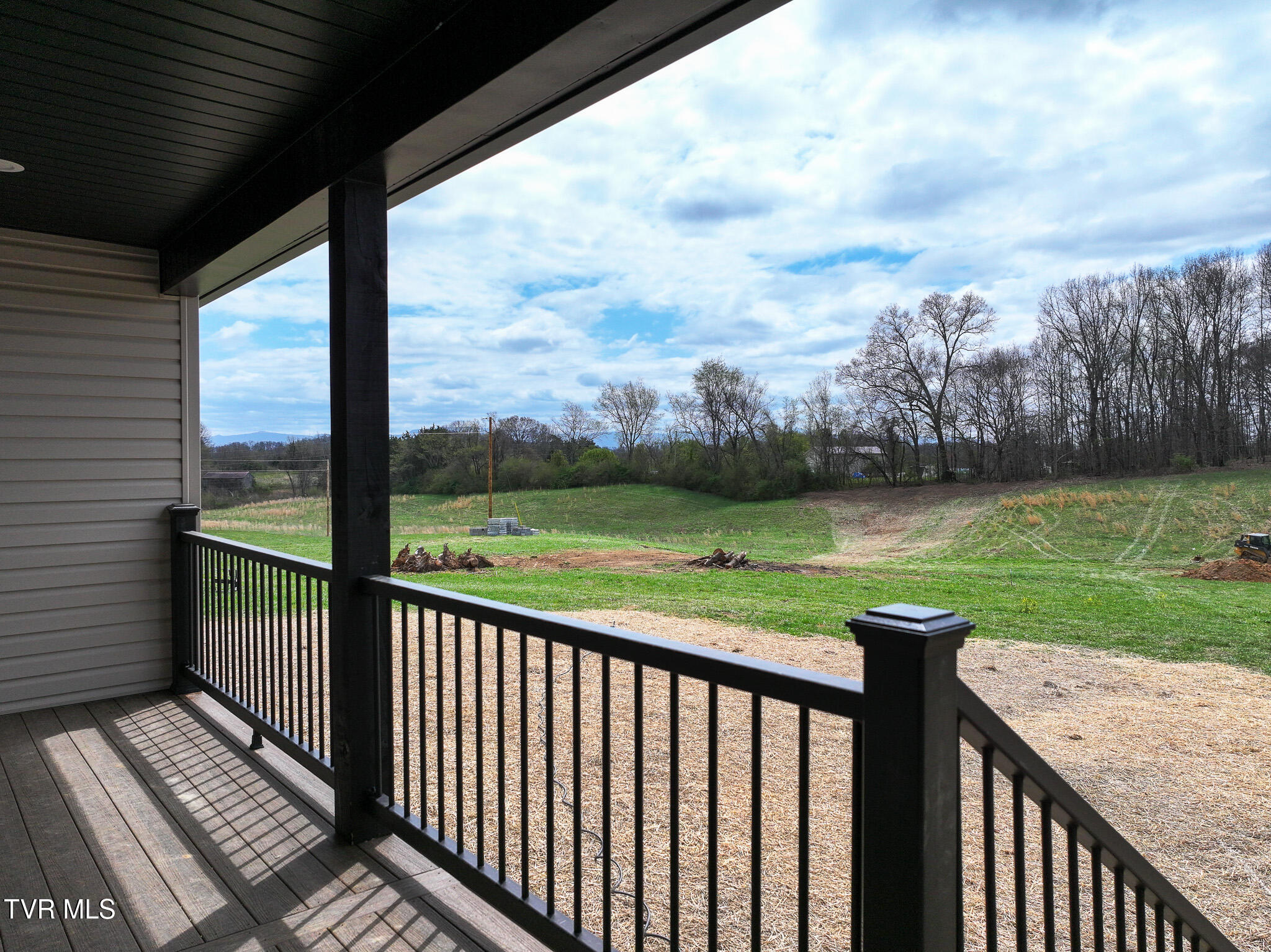 410 Gibson Loop Afton, TN 37616 - Photo 18 of 60 14