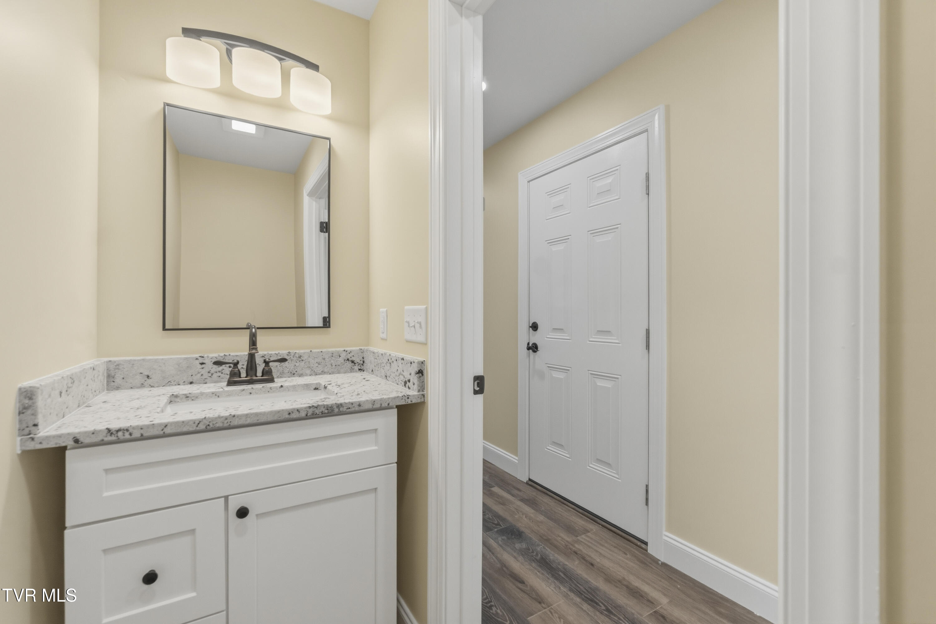 410 Gibson Loop Afton, TN 37616 - Photo 22 of 60 18 (2)