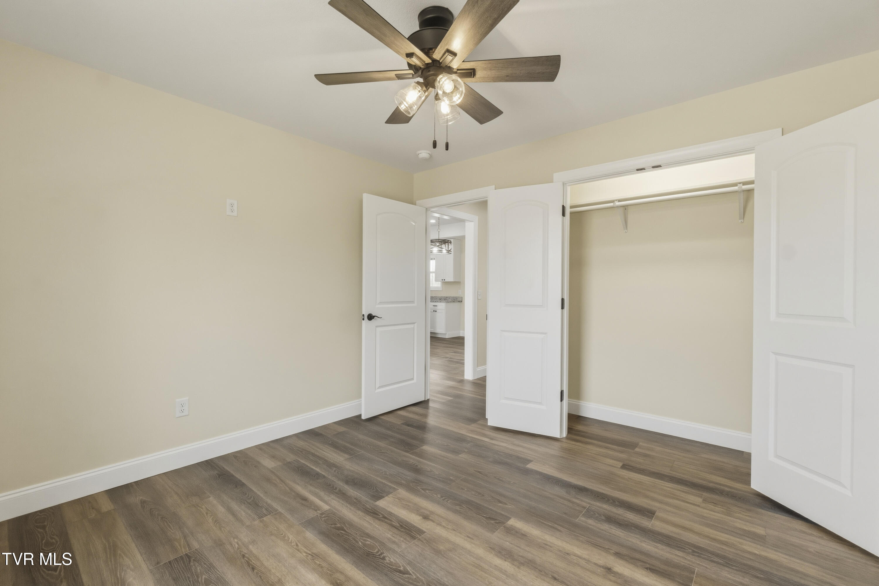 410 Gibson Loop Afton, TN 37616 - Photo 37 of 60 28