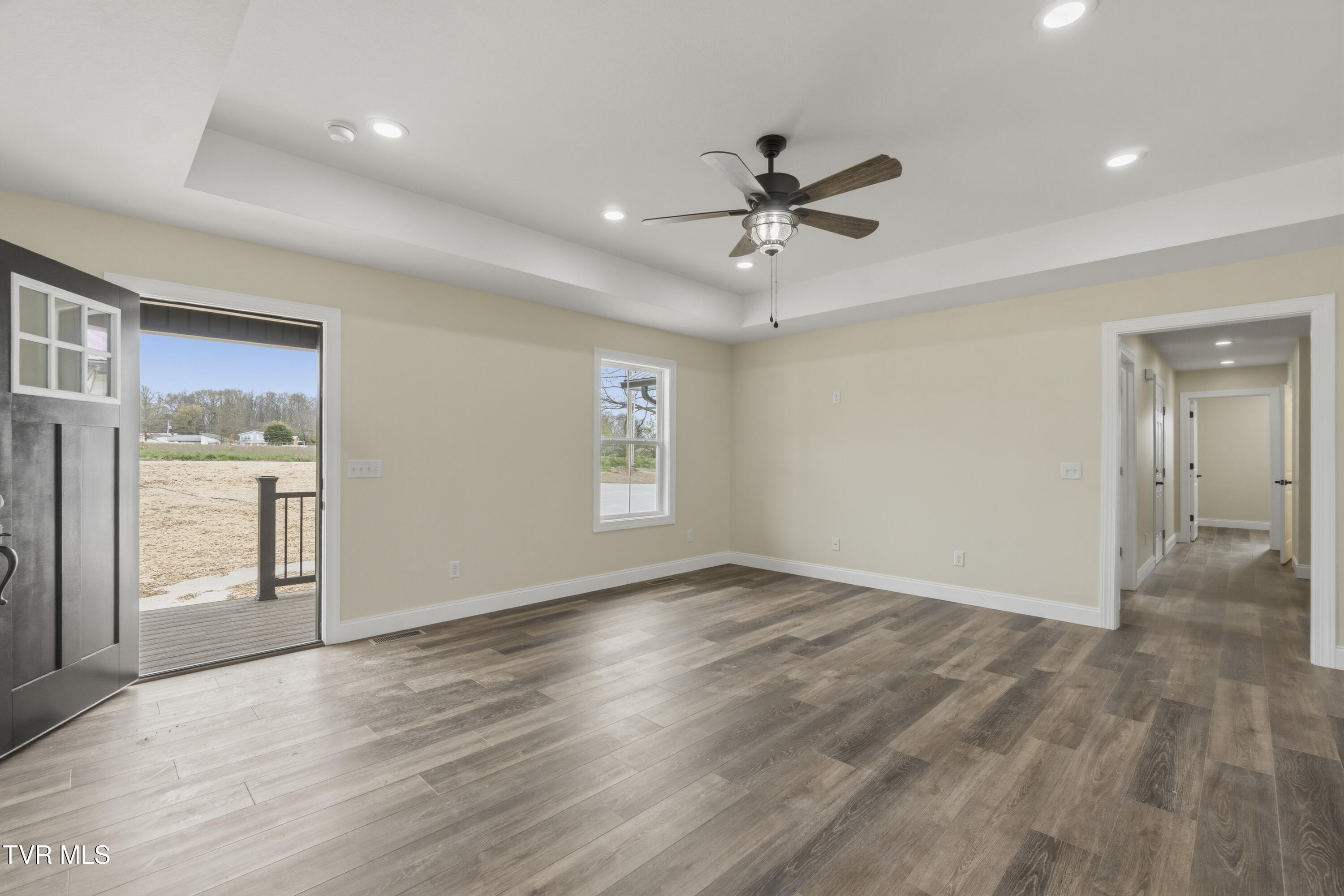 410 Gibson Loop Afton, TN 37616 - Photo 4 of 60 4