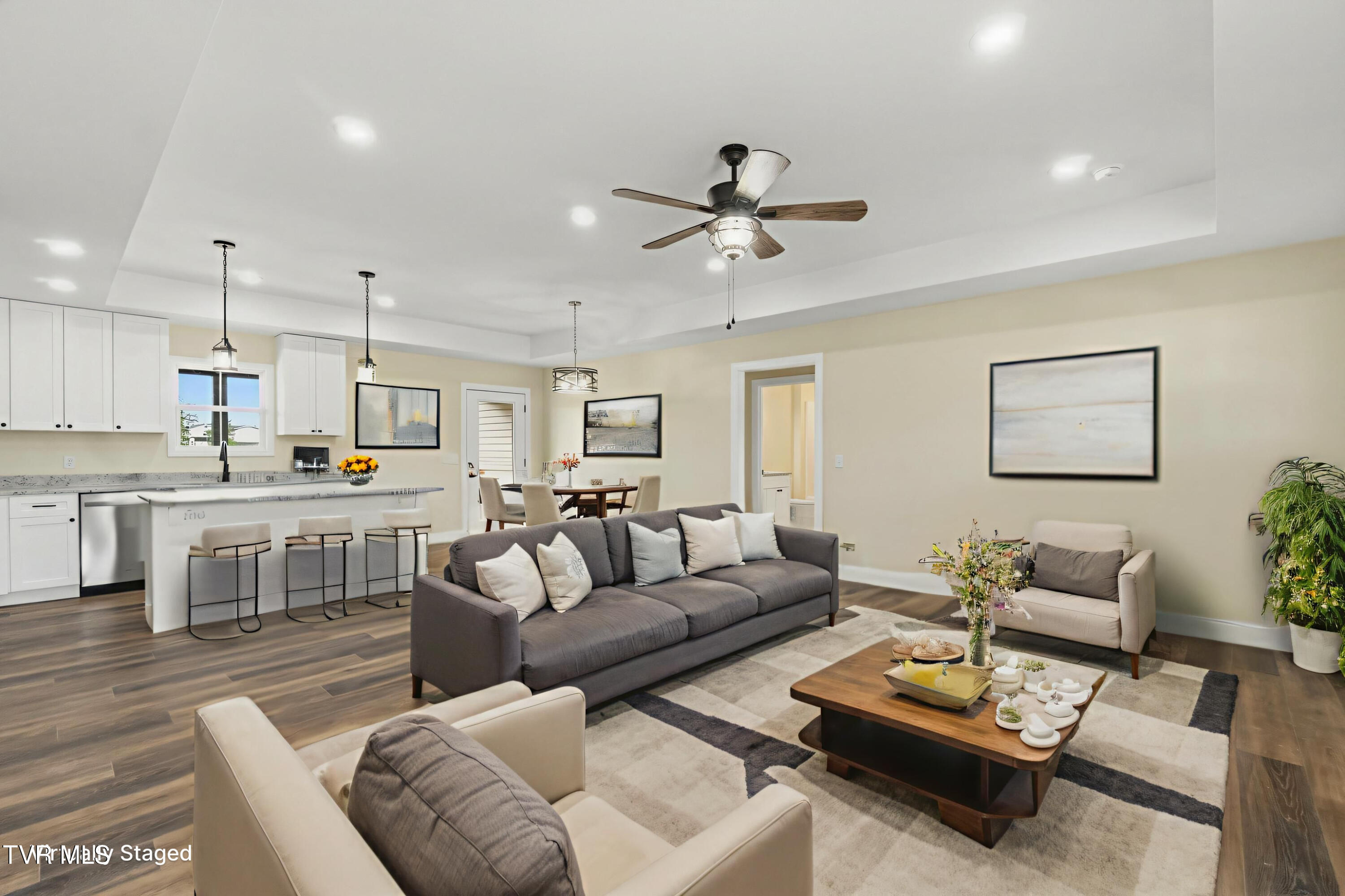 410 Gibson Loop Afton, TN 37616 - Photo 5 of 60 5 (2)