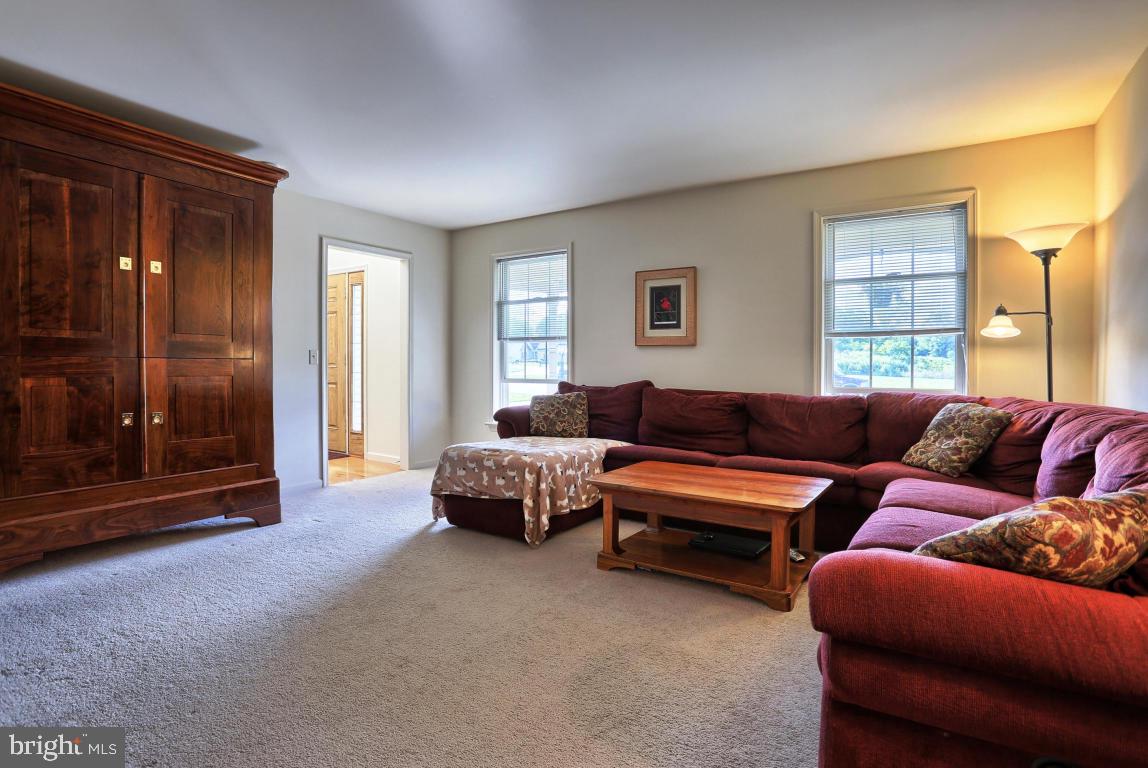 1506 Rolling Meadow Road Lebanon, PA 17046 - Photo 9 of 25 Gallery Image 9