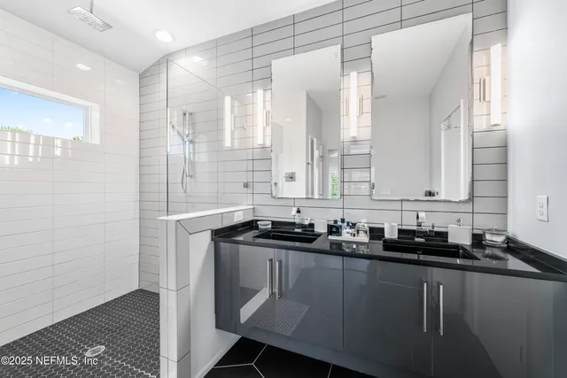 $3,750 | 604 9th Avenue South, Jacksonville Beach, FL 32250