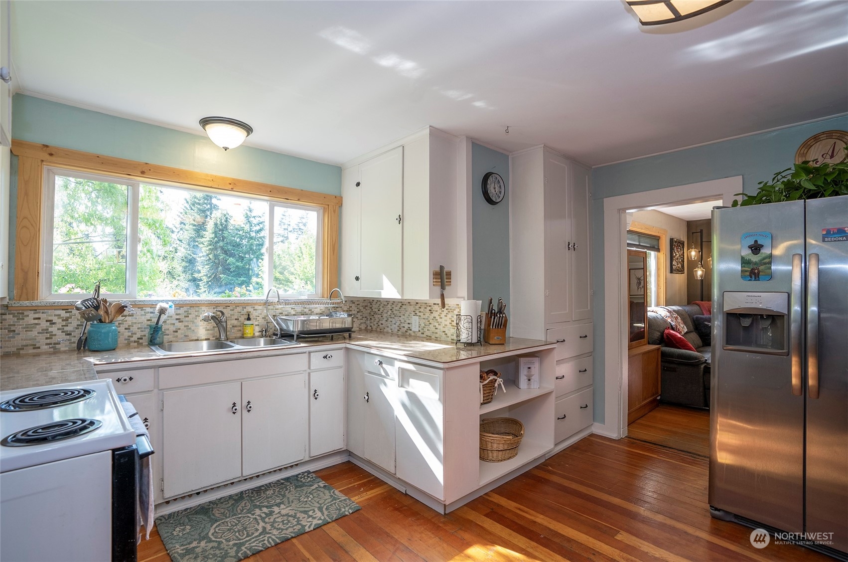 1752 Southwest Hanson Road Port Orchard, WA 98367 - Photo 12 of 40 Gallery Image 12