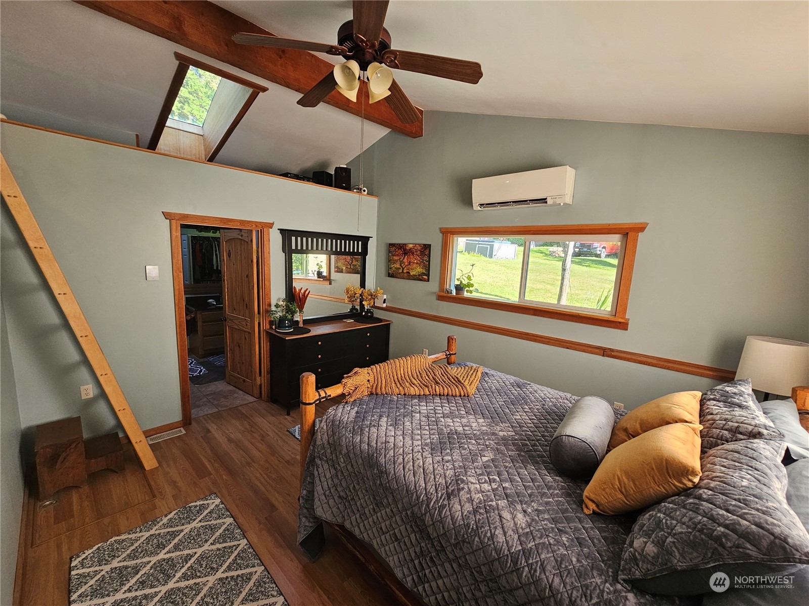 1752 Southwest Hanson Road Port Orchard, WA 98367 - Photo 16 of 40 Gallery Image 16