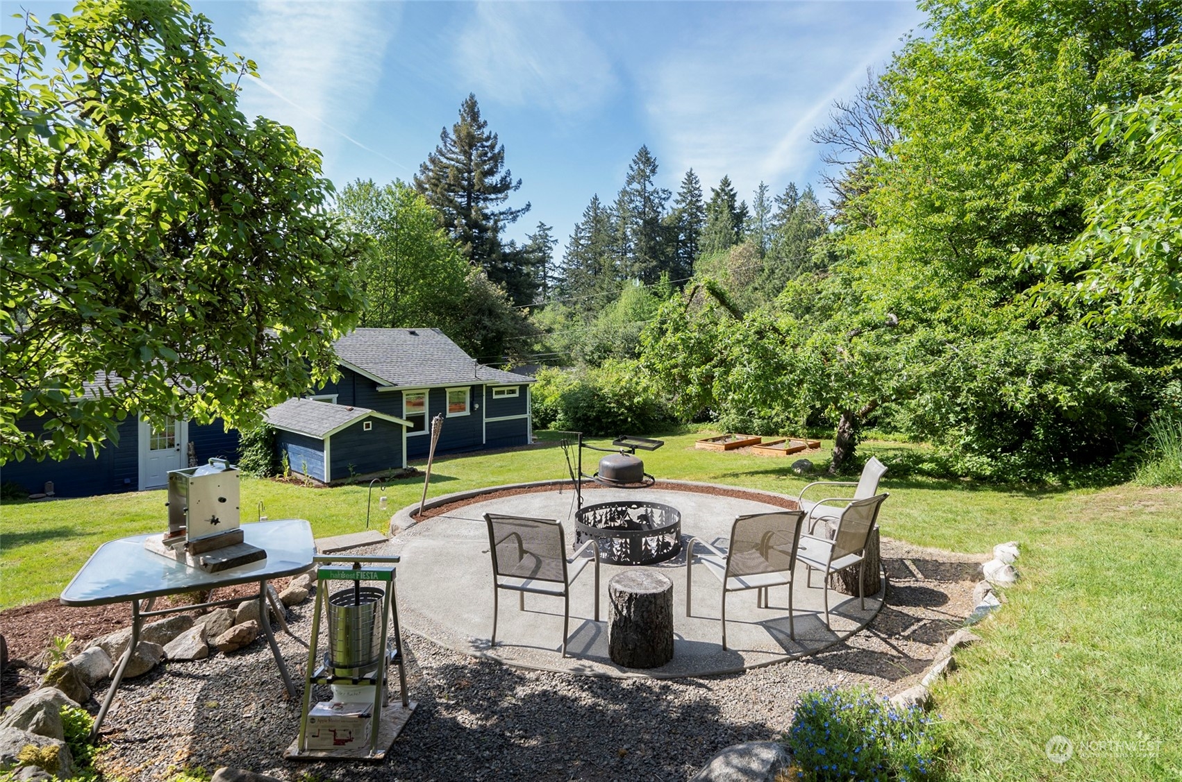 1752 Southwest Hanson Road Port Orchard, WA 98367 - Photo 3 of 40 Gallery Image 3