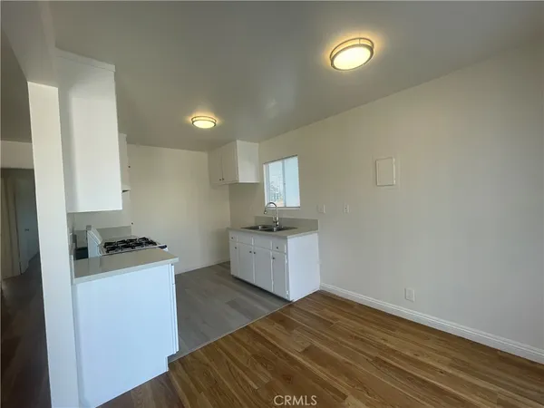 $1,900 | 4572 Canoga Street, Montclair, CA 91763