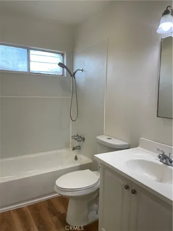 $1,900 | 4572 Canoga Street, Montclair, CA 91763