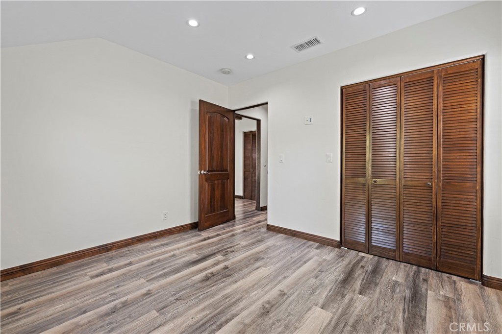 6531 Ranchito Avenue Van Nuys, CA 91401 - Photo 13 of 75