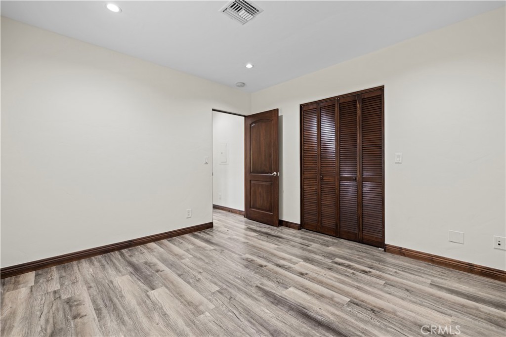 6531 Ranchito Avenue Van Nuys, CA 91401 - Photo 17 of 75