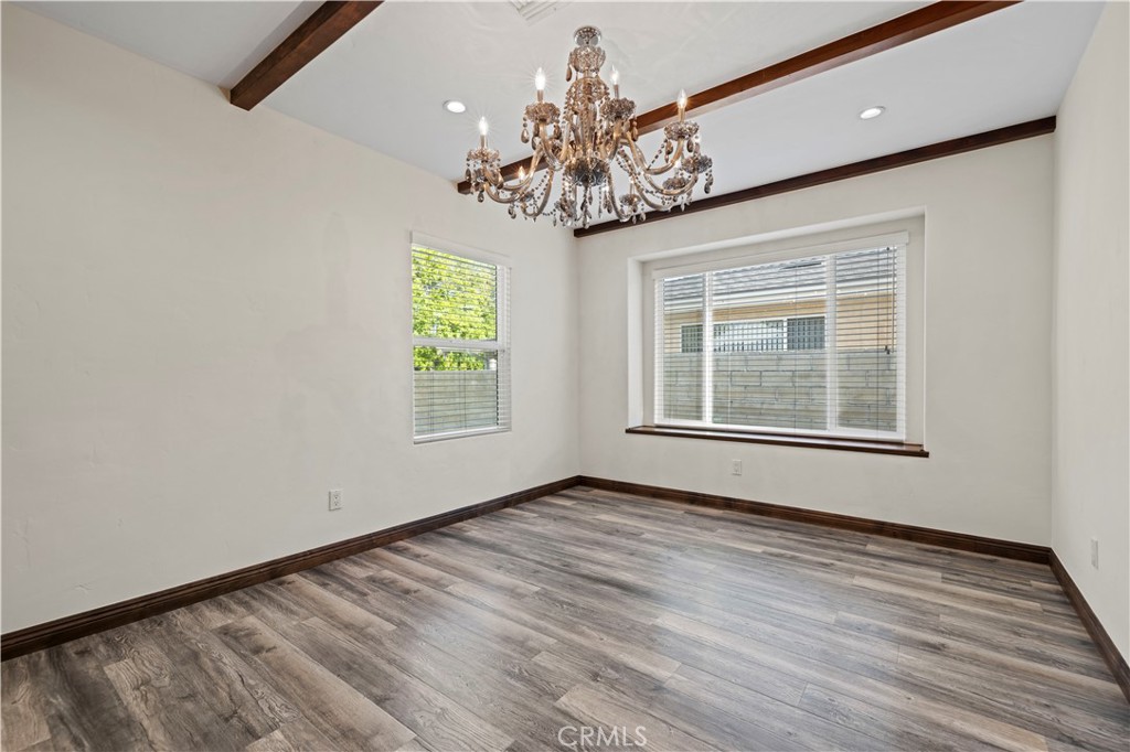 6531 Ranchito Avenue Van Nuys, CA 91401 - Photo 20 of 75