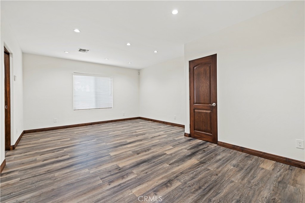 6531 Ranchito Avenue Van Nuys, CA 91401 - Photo 34 of 75