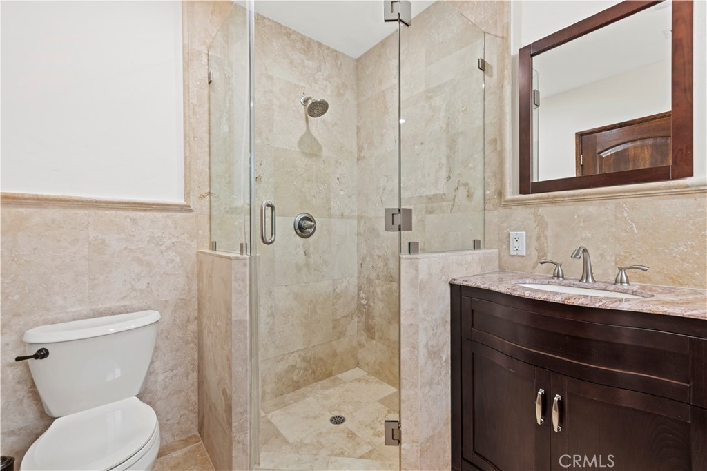 6531 Ranchito Avenue Van Nuys, CA 91401 - Photo 38 of 75