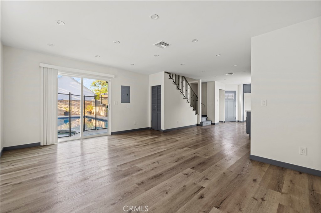 6531 Ranchito Avenue Van Nuys, CA 91401 - Photo 51 of 75