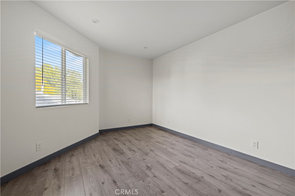 6531 Ranchito Avenue Van Nuys, CA 91401 - Photo 57 of 75