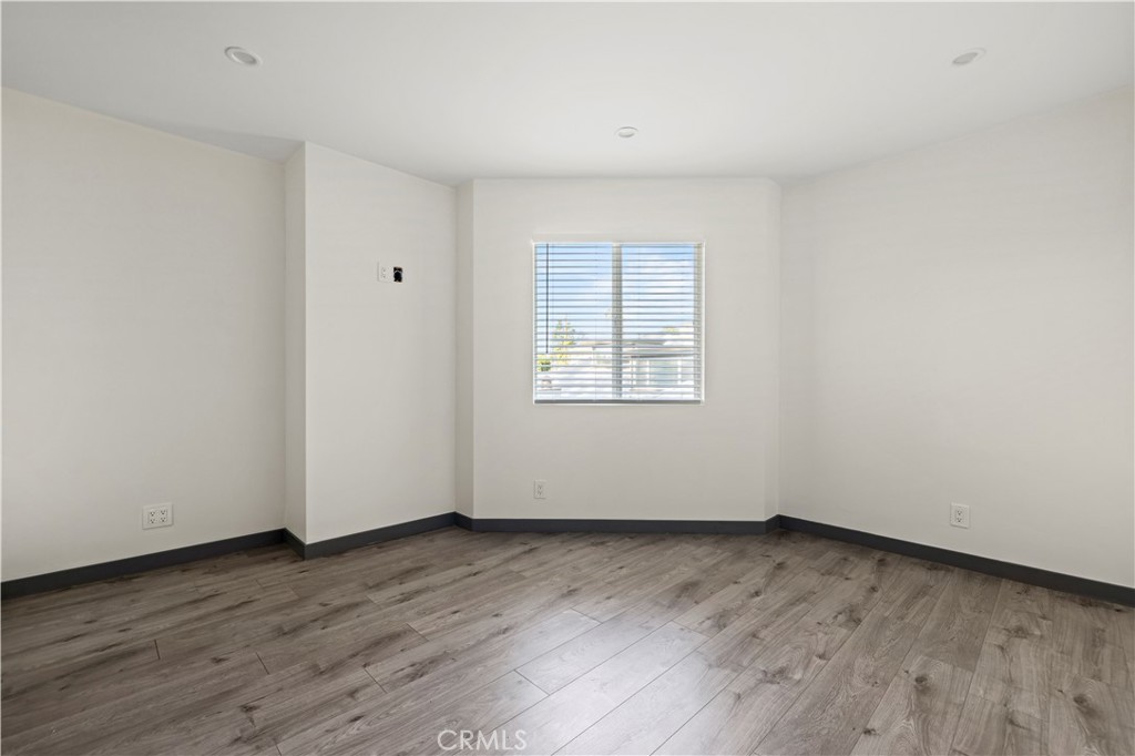 6531 Ranchito Avenue Van Nuys, CA 91401 - Photo 59 of 75