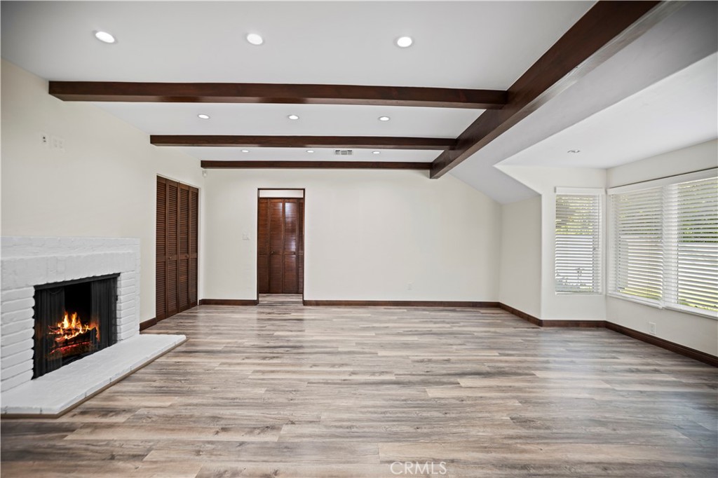 6531 Ranchito Avenue Van Nuys, CA 91401 - Photo 6 of 75