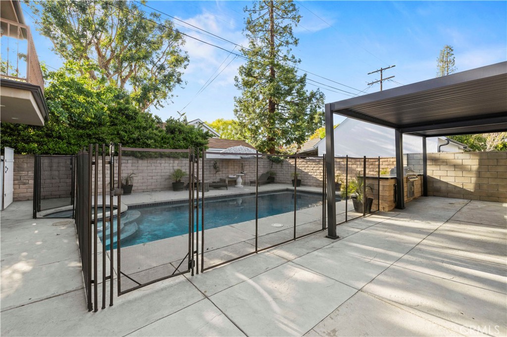 6531 Ranchito Avenue Van Nuys, CA 91401 - Photo 61 of 75