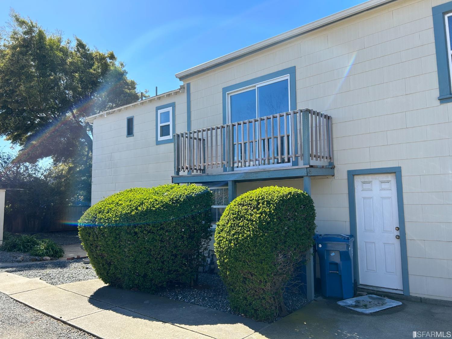 448 E Street Daly City, CA 94014 - Photo 4 of 23