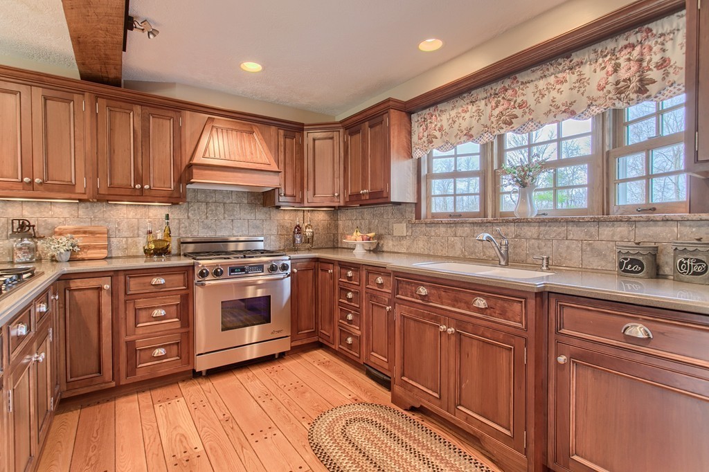 1 Ware Road Rutland, MA 01543 - Photo 11 of 30