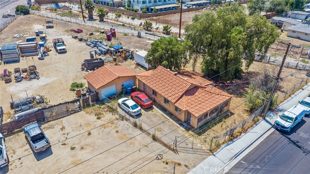 3284 Jackson Street Riverside, CA 92503 - Photo 3 of 33