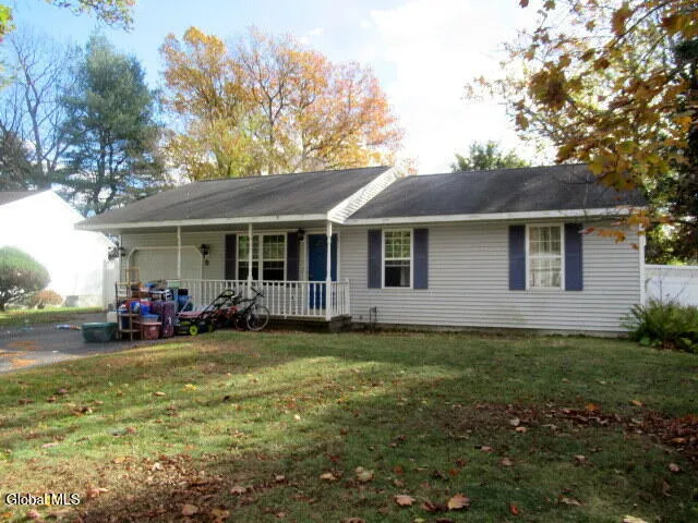 $165,000 | 9 Chelsea Square, Hudson Falls, NY 12839