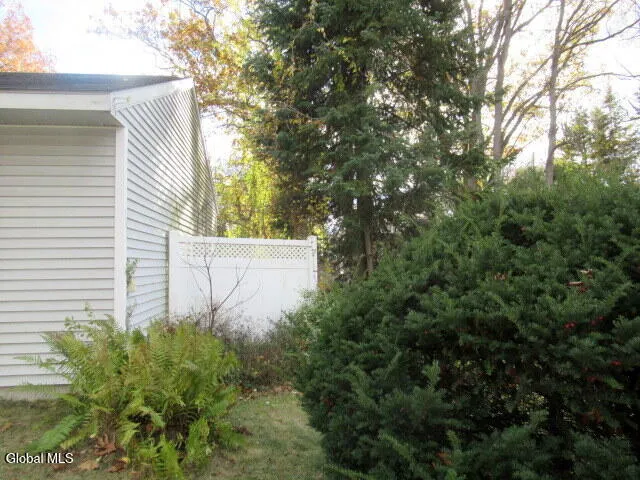 $165,000 | 9 Chelsea Square, Hudson Falls, NY 12839