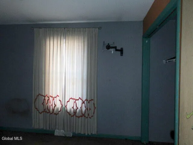 $165,000 | 9 Chelsea Square, Hudson Falls, NY 12839