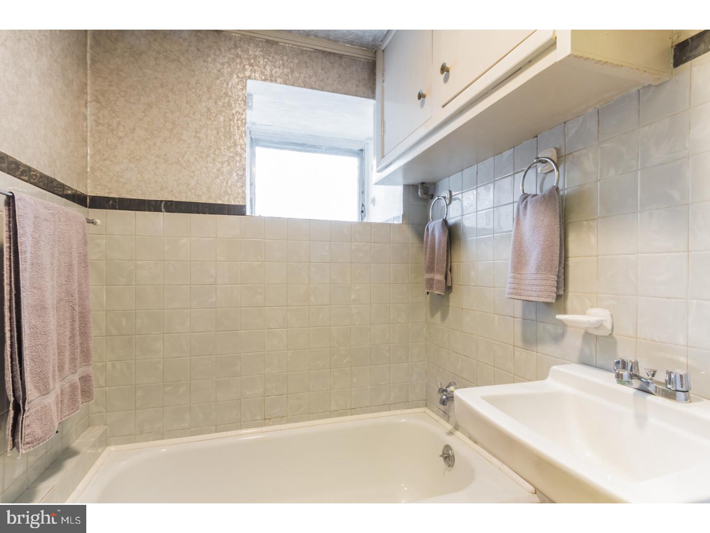 439 Clairemont Road Villanova, PA 19085 - Photo 19 of 25