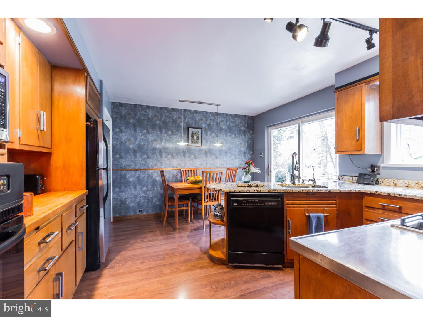 439 Clairemont Road Villanova, PA 19085 - Photo 10 of 25